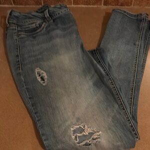 Maurice’s distressed skinny jeans